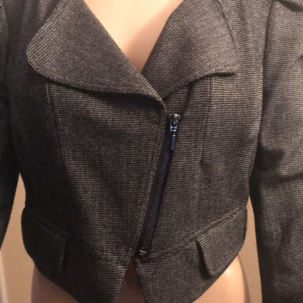 Jacket - Picture 2 of 7
